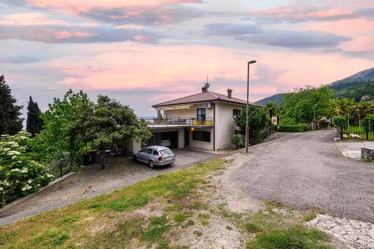 Apartments With A Parking Space Lovran, Opatija - 7869