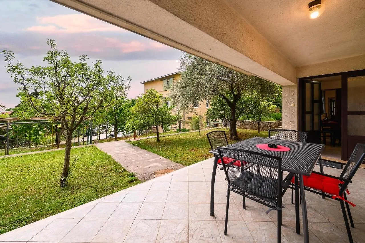 Apartments With A Parking Space Lovran, Opatija - 7869 Croatia